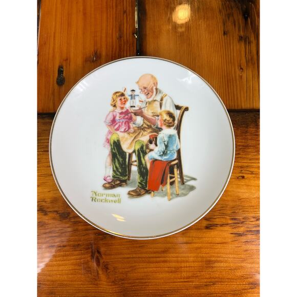 Vintage 1984 The Toy Maker by Norman Rockwell collector decorative Plate